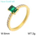 Prachtige vergulde roestvrijstalen ring met smaragdgroene zirkoon en halve band pavé - Goud - Groen zirkoon
