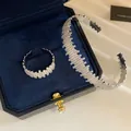 Σετ βραχιόλι και δαχτυλίδι 18K λευκόχρυσο με λαμπερά ζιργκόν - Δίδυμο Βραχιόλι Και Δαχτυλίδι / Ασημί