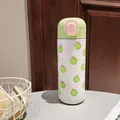 Tragbare grün-weiße Thermoskanne mit Apfelmuster und Klappdeckel ideal für Schüler - 500ml / Cyan Apfel