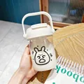 Minimalistische tragbare süße Cartoon Hase Plastikwasserflasche mit Griff für Schüler - 500ml / Hasen Stil