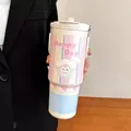 Isolierbecher mit Pastellstreifen, süßem Schaf-Design und praktischem Griff für kalte Getränke - 700ml / Weißer Deckel Schaf