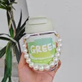 Close-up of portable glass water bottle with large pearl chain and green sleeve - Green (BSQ529) / 400ml