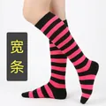 Chaussettes montantes à rayures roses et noires pour femmes cosplay et loisirs - Taille unique / Large Rayure / Rose Rouge & Noir