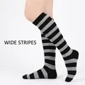 Chaussettes montantes à rayures larges noir et gris pour femmes, cosplay et sport - Taille unique / Rayures Larges (15) / Gris Clair Et Noir