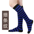 Chaussettes hautes pour femmes à rayures bleues et noires pour cosplay et sport - Taille unique / Rayures Fines (21) / Bleu Royal Et Noir