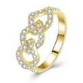 Elegante anillo de eslabones dorados entrelazados con brillantes cristales de pavé - Talla 5 / Anillo Entrelazado / Dorado