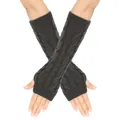 Dettaglio guanti lunghi senza dita in maglia a trecce grigio scuro con trama calda - Taglia unica / Grigio scuro