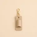 Elegante funda para bolígrafo de cuero PU beige con cierre de llavero dorado variant - Caqui