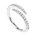 Detail eines verstellbaren Rings aus 14 Karat Gold mit Moissanit im geometrischen Design - Einstellbarer Bereich (ca. US 5-9) / Persönlichkeits-Moissanit-Halbkörperring (K-Weiß)
