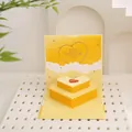 Κίτρινη 3D pop-up κάρτα γενεθλίων με φωτεινή καρδιά και ενσωματωμένη μουσική - Regular Fit / Κίτρινο