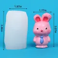 Vue détaillée du moule en silicone lapin avec dimensions pour bougies et mousses DIY - Lapin Debout (50-3697-D) / 5cmx8.8cm