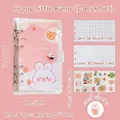 Kawaii rosa Hase Themen Loseblatt-Ordner Notizbuch Set inklusive Aufkleber und Anhänger - Fröhlicher Hase / 100er Pack