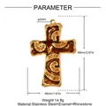 Dimensioni dettagliate del grande ciondolo a croce in acciaio inossidabile con smalto - Stile Smalto Marrone Strass Oro (YK119-2)