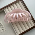 Elegante grote 13 cm parelroze haarklem in Franse vintage stijl voor dik haar en haarstyling. - Inktvis Klauw Stijl / Roze