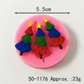 Detalle del molde de silicona rosa árbol de Navidad, medida de 5.5 cm y peso 23 g - 50-1176-A