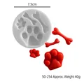 Silikonform mit Hundeknochen und Katzenpfote für DIY Fondant und Schokoladen Dekoration - Hundeknochen Katzenpfote (50-254-B) / Weiß / Durchmesser 7.5cm