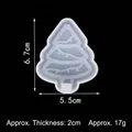 Detailansicht einer Silikonform für Weihnachtsbaume mit Maßen 6,7 cm Höhe und 5,5 cm Breite. - Weihnachtsbaumform (60-1242)