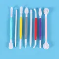 Set professionale da 10 pezzi per modellare torte in fondente e fiori di zucchero - Gruppo di Strumenti per Scultura Multicolore (84135)