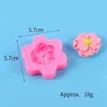 Close-up of pink flower silicone mold showing dimensions 5.7cm and approximate weight 18g - Camellia (50-2911-A)