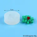 Detailed view of 7cm flower silicone mold weighing approx 90g for cake decor - Holly Leaf (50-3258-D)