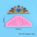 Close-up of heart crown silicone fondant lace mold showing 19.8cm width and weight details - Heart Crown Lace Style (50-1191-A) / 19.8cmx8.5cmx1cm / Pink