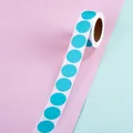 Cyanfarbene runde Klebeetiketten auf Rolle zum Versiegeln von Geschenken - Dunkelblau Rund Stil / 500 Blatt/Rolle