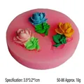 Petit moule en silicone rose pour fondant et chocolat, taille 3,5x3,2x1cm, couleur rose - Style Mini Triple Fleur (50-86-A) / 3.5x3.2x1cm