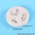 Silicone mold featuring heart and lips shapes for chocolate fondant decoration, 8.8cm diameter - Heart and Lips Set (50-2233-B) / Gray