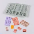 Vista dettagliata dello stampo in silicone grigio con cuori e motivi geometrici - Stile Misto Geometrico (SK-J1869) / Grigio