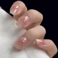 Glänzende nude-rosa verlaufende Press-on-Nägel in natürlicher quadratischer Ovalform. - R802 Karamell-Milchgelee