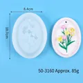 Ovale Silikonform mit Blumenmuster für DIY-Gipsplatten, Abmessungen 8,4x10,7 cm - Kleine Blume (SKU: 50-3160)