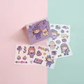 Autocollants fille mignonne et magie pour scrapbooking DIY et décoration de journal - Figurine de dessin animé violette / 4 pièces / Violet