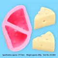 Molde de silicona rosa con forma de queso para velas y manualidades de yeso - Queso Triangular (50-2004-A) / Rosa