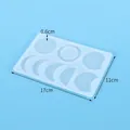 Dettaglio che mostra le dimensioni precise dello stampo in silicone per gioielli. - Moon Phase Series (60-522)