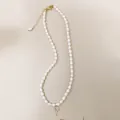 Detail der Barockperlenkette mit einem schimmernden, mit Zirkon besetzten Goldschlüssel - 37cm+3cm Verlängerung / Süßwasserperle - Schlüssel Stil