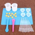 Komplettes DIY Epoxidharz-Werkzeugset mit Silikonmatte, Bechern und Pipetten - Stil PA005 / 29-Teilig