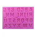 Stampo in silicone rosa con lettere gotiche per fondente cioccolato e decorazione torte - Lettere Gotiche con Simbolo (50-1756) / Rosa