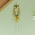 Elegante vela de cumpleaños número 0 con corona dorada para decoración de pasteles - Número 0 / Dorado