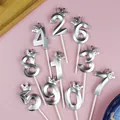 Velas de cumpleaños números con corona plateada 0-9 set para decoración de tartas - Número Seleccionado / 1 Pieza / Plateado