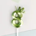 Vela de cumpleaños número 8 verde metálico premium con decoración de corona - Corona Número 8 / Paquete Individual / Verde