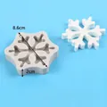 Snowflake shaped silicone cake fondant mold with 8.6cm diameter and 2cm thickness - Snowflake Shape (50-1925-B)