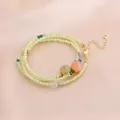 Vue détaillée d'un bracelet en cristal à 3 rangs avec agate Yanyuan et pendentif en jade - Style Cristal Et Agate Yanyuan