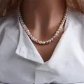 Collier élégant en perles de nacre couleur bonbon avec perles roses et blanches. - 8mm / Rose
