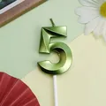 Vela de cumpleaños número 5 verde metálico con textura geométrica para tarta - Número 5 / 1 Pieza / Verde claro