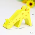 Decoración de pastel en miniatura con forma de tobogán jirafa amarilla de resina - Adorno de Toboggan / Aprox. 7,3 cm