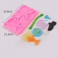 Stampo in silicone per fondant tema calcio con maglia, pallone e trofeo per decorazione torte - Stile Elementi Calcio Integrati (50-2973-A) / Rosa