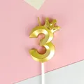 Vela de cumpleaños dorada número 3 con corona para decoración de pasteles y fiestas - Estilo 3 / 1 Pieza / Dorado