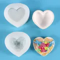 Détail de moules en silicone en forme de cœur et boîtes de rangement à fleurs - Style Boîte de Rangement (50-2670) / Blanc