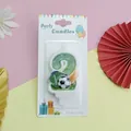 Vela de cumpleaños número 2 con tema de fútbol en empaque de fiesta para decorar pasteles. - Número 2 / 1 Pieza