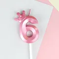 Elegante vela de cumpleaños número 6 rosa metálico con decoración de corona pequeña - 6 / Rosa